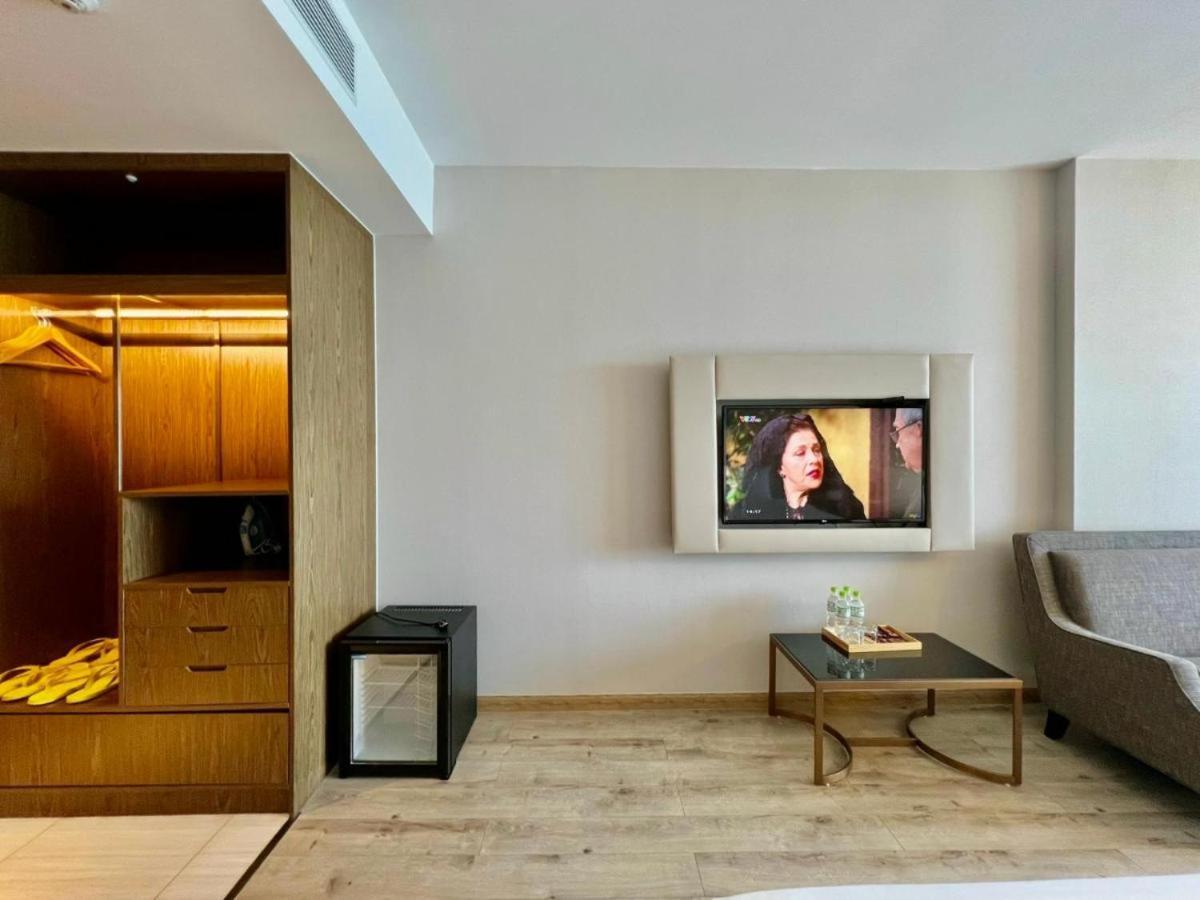 Panorama Sky Blue Nha Trang Aparthotel Екстериор снимка