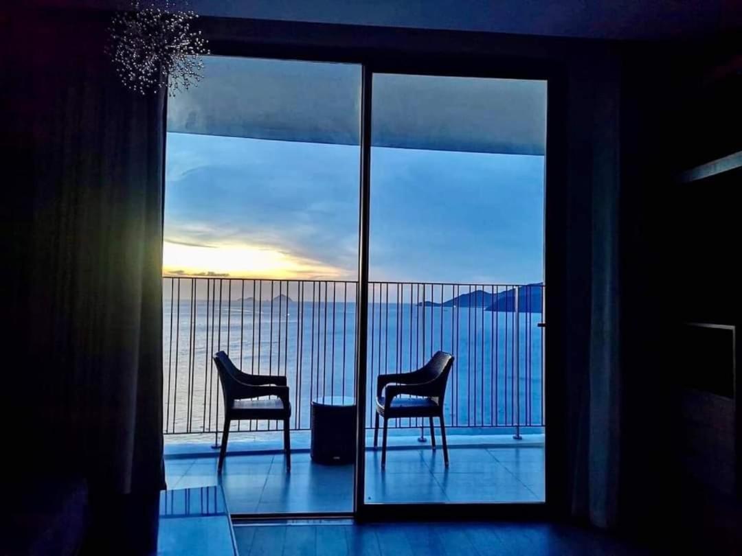 Panorama Sky Blue Nha Trang Aparthotel Екстериор снимка