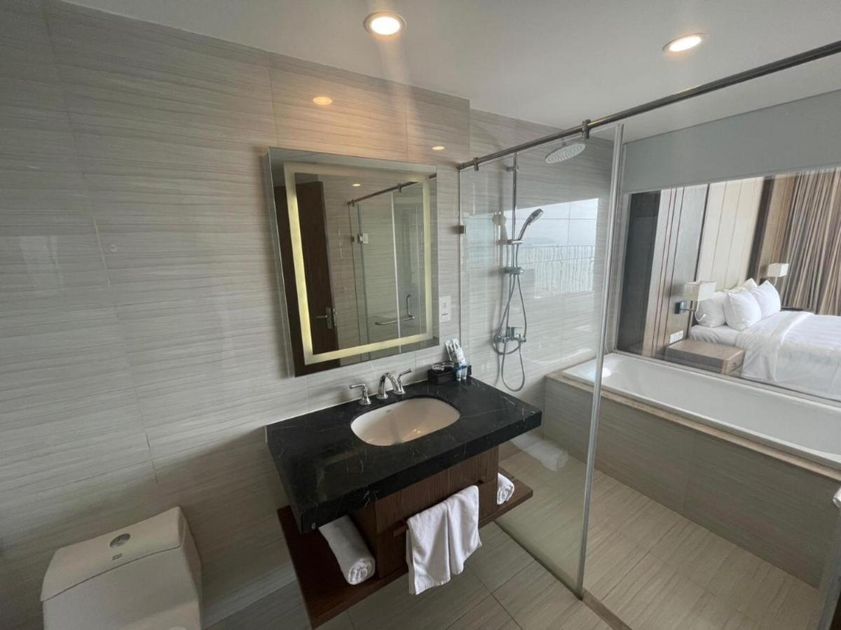 Panorama Sky Blue Nha Trang Aparthotel Екстериор снимка