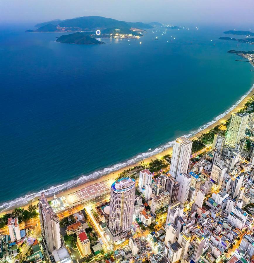 Panorama Sky Blue Nha Trang Aparthotel Екстериор снимка