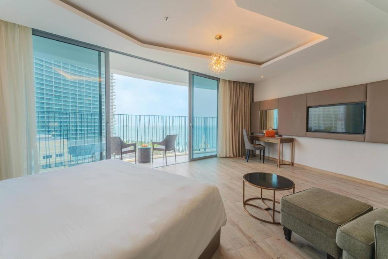 Panorama Sky Blue Nha Trang Aparthotel Екстериор снимка